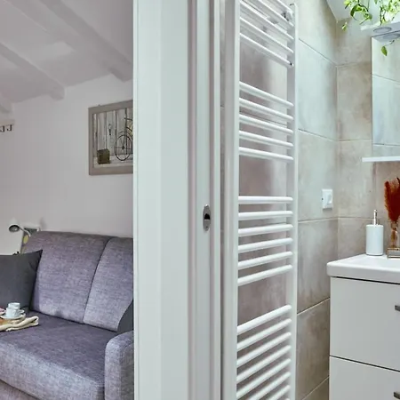 Essential By Tss' - Downtown, Wifi, Quiet * Trento