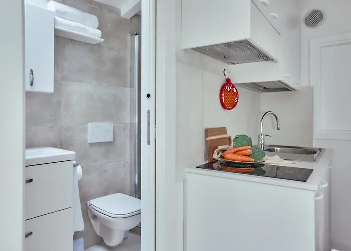 Essential By Tss' - Downtown, Wifi, Quiet *